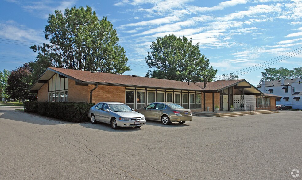 1105 Wilmington Ave, Dayton, OH à vendre - Photo de l’immeuble – Image 2 sur 9