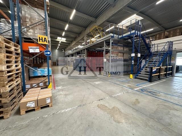 Plus de détails pour Industriel/Logistique à louer