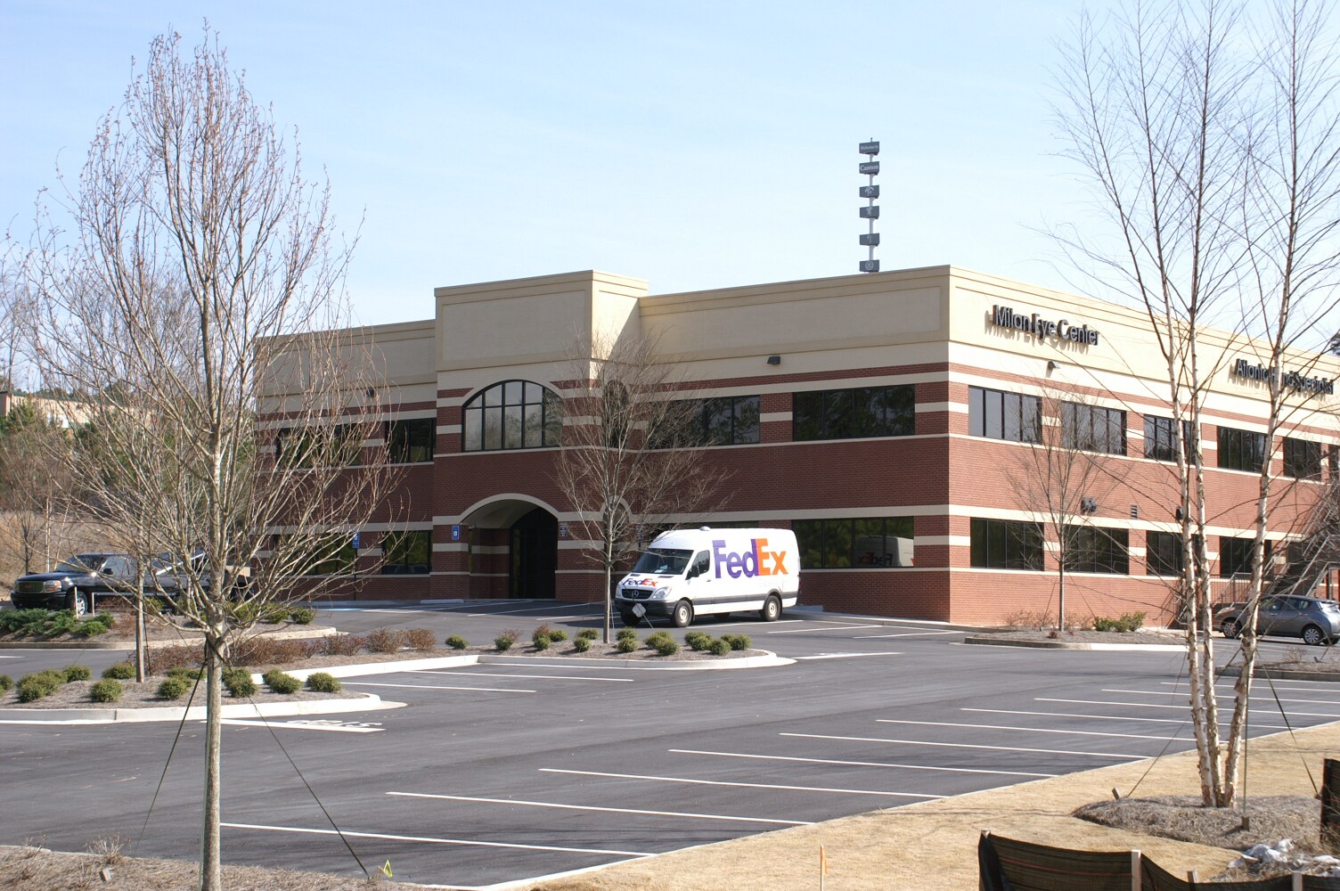 201 Kimberly Way, Canton, GA à louer Photo principale– Image 1 sur 19