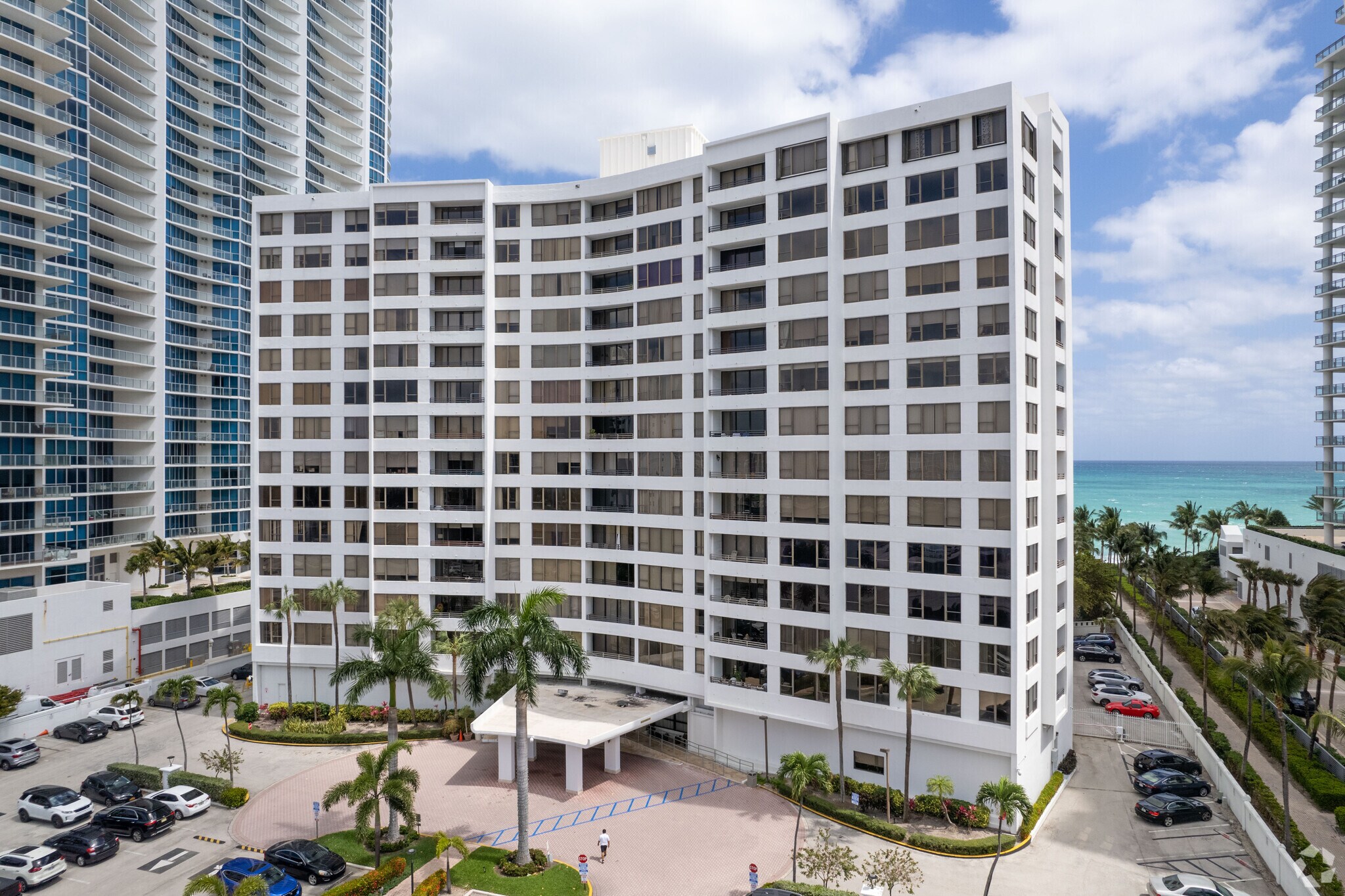 3505 S Ocean Dr, Hollywood, FL à vendre Photo principale– Image 1 sur 5