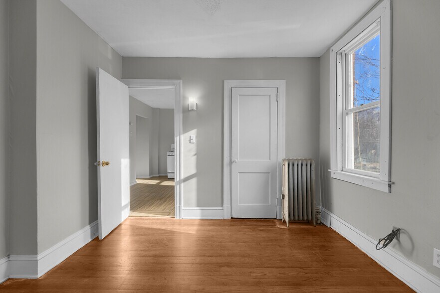 143-145 Putnam St, Hartford, CT à vendre - Photo de l’immeuble – Image 3 sur 20