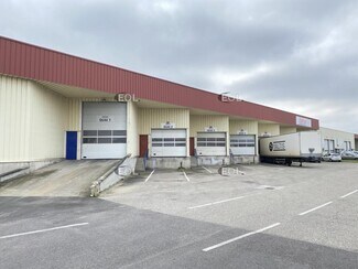 Plus de détails pour Industriel/Logistique à louer