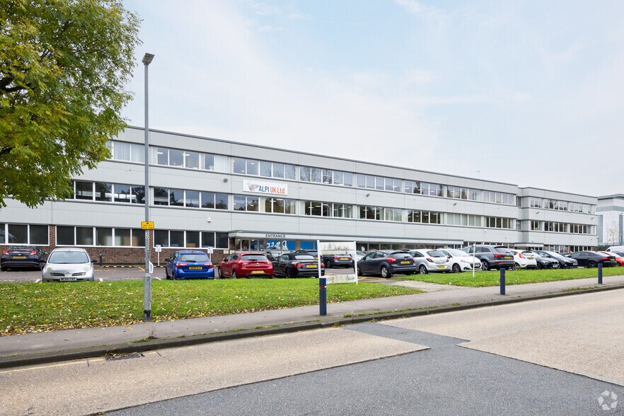 Miles Gray Rd, Basildon à louer - Photo de l’immeuble – Image 3 sur 3