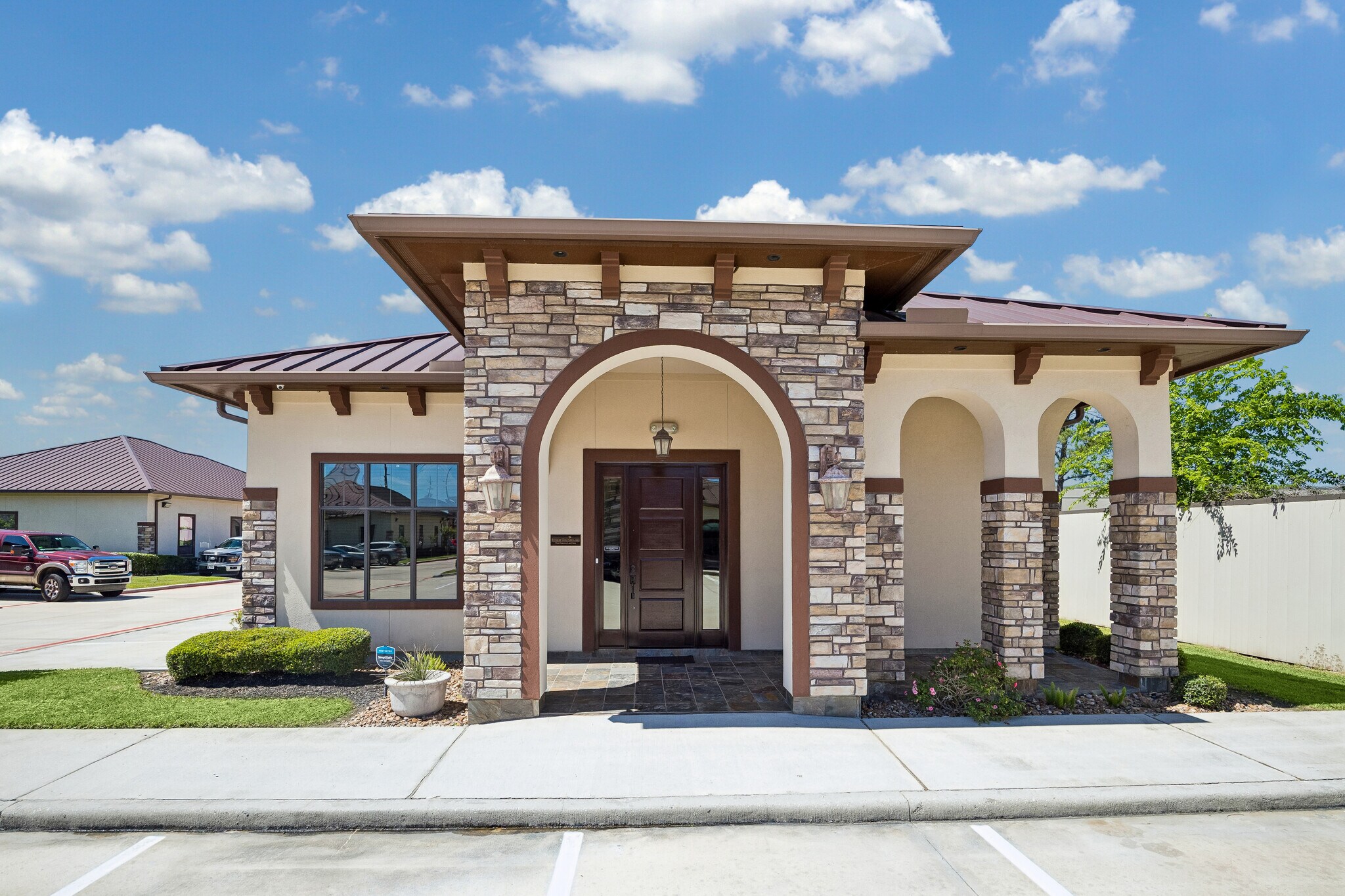 12807 Haynes Rd, Houston, TX à vendre Photo principale– Image 1 sur 21