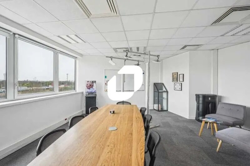 Bureau dans Gennevilliers à vendre Photo de l’immeuble– Image 1 sur 20