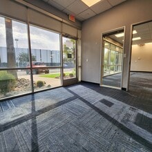 7810 S Hardy Dr, Tempe, AZ à louer Photo intérieure– Image 2 sur 4