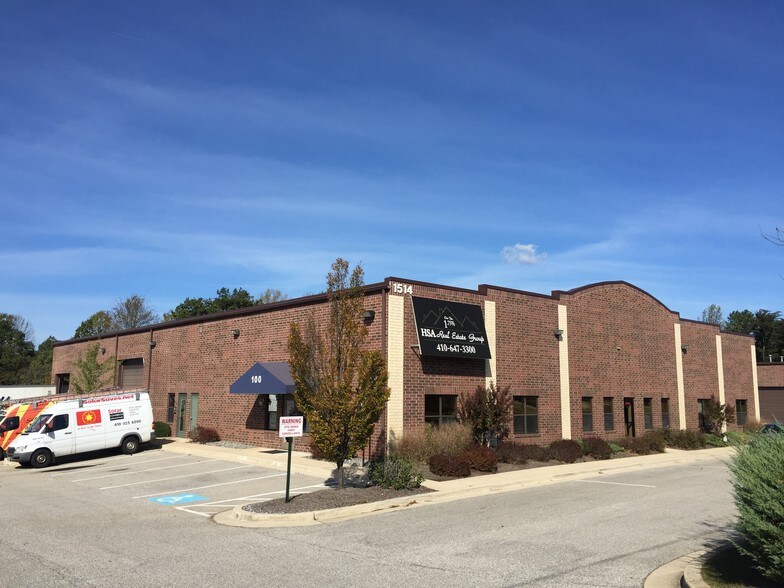 1512 Jabez Run, Millersville, MD à louer - Photo de l’immeuble – Image 2 sur 10