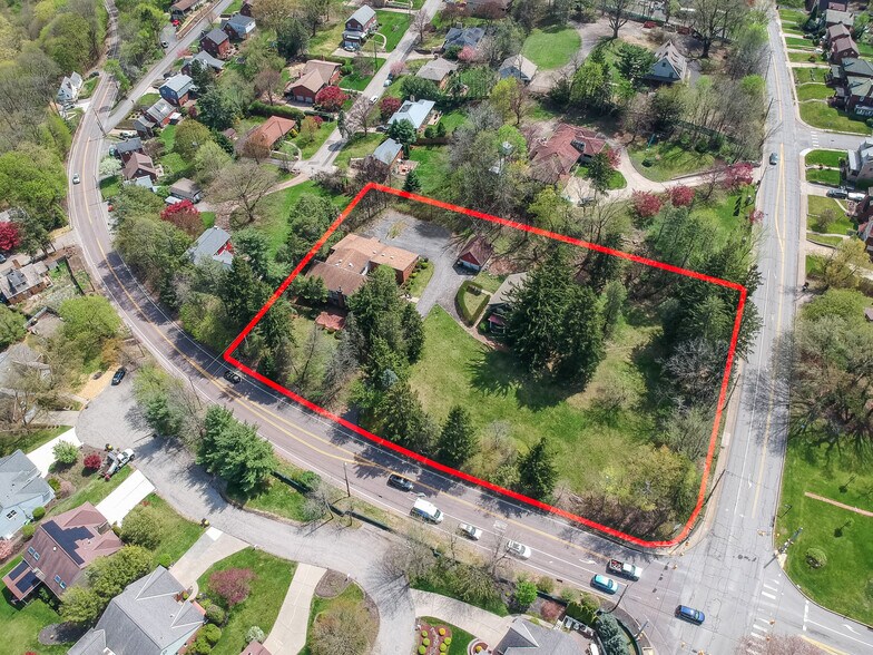 628 Perry Hwy, Pittsburgh, PA à vendre - Photo de l’immeuble – Image 3 sur 13