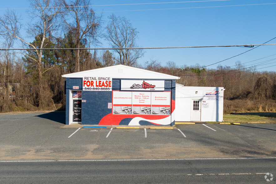 2072 Richmond Hwy, Stafford, VA à louer - Photo de l’immeuble – Image 2 sur 5
