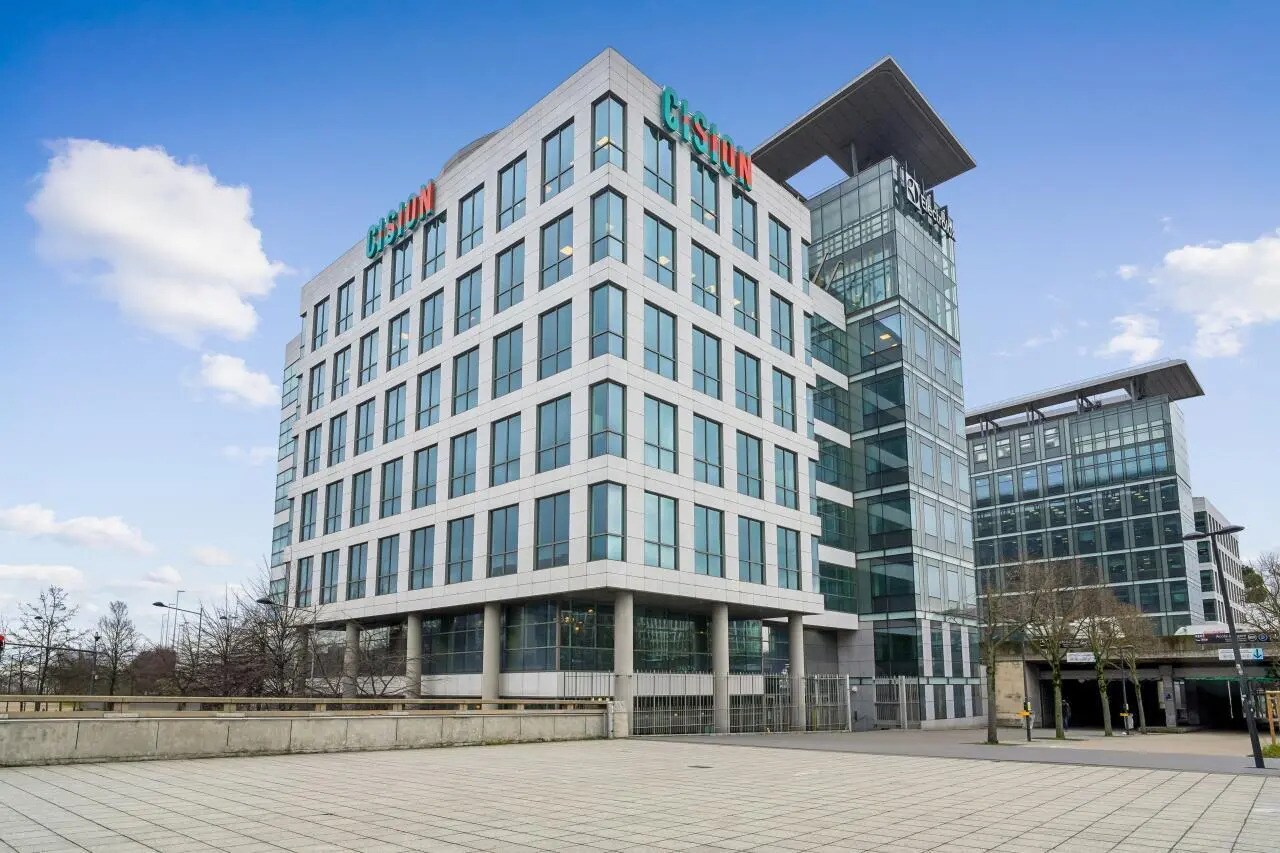 Bureau dans Saint-Denis à louer Photo de l’immeuble– Image 1 sur 18