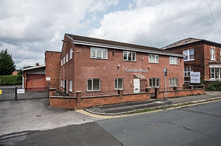Wellington Grv, Stockport à louer - Photo de l’immeuble – Image 3 sur 9