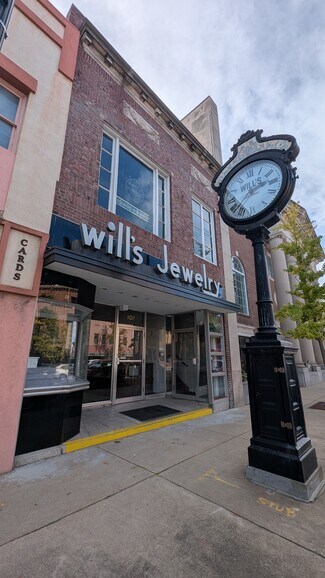 Plus de détails pour 107 Lincolnway East, Mishawaka, IN - Local commercial à vendre