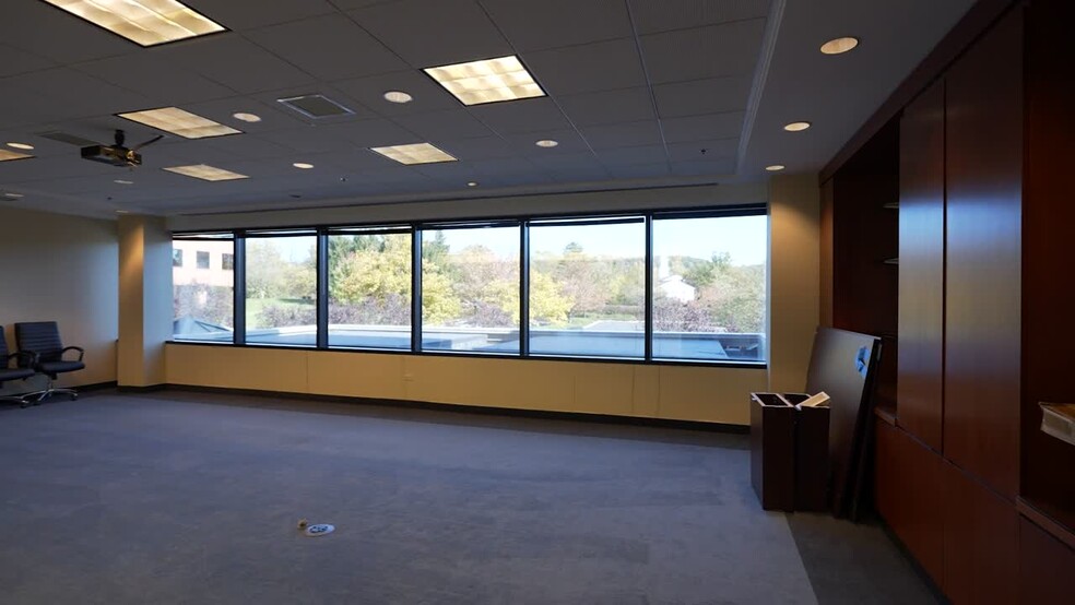 1 Crossroads Dr, Bedminster, NJ à louer - Vidéo sur l’annonce professionnelle – Image 3 sur 5