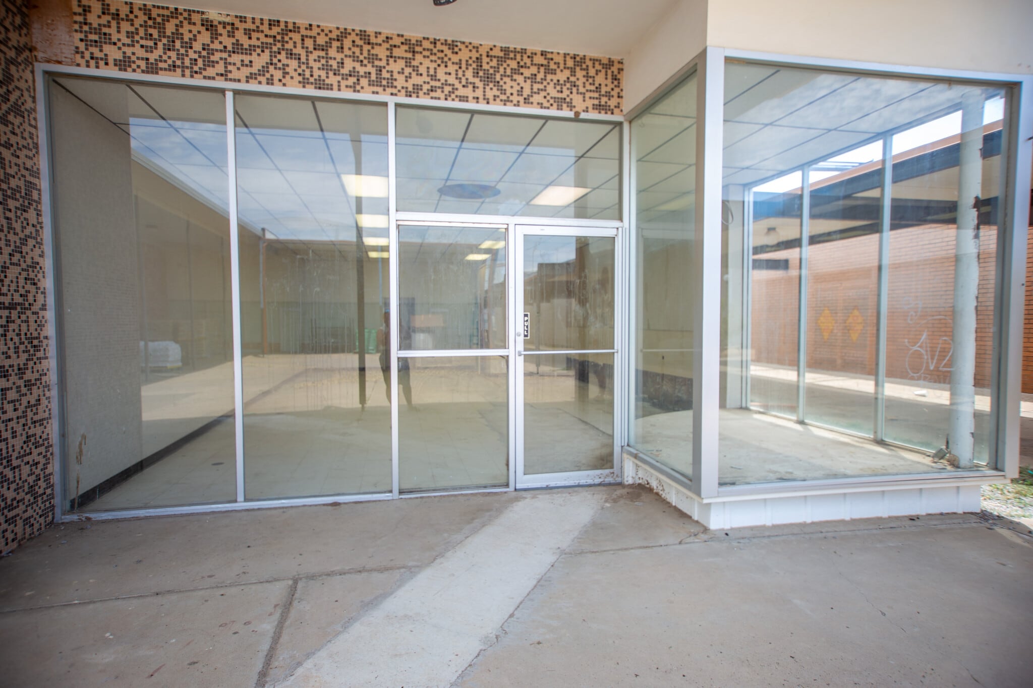 1229-1233 N Hobart St, Pampa, TX à louer Photo de l’immeuble– Image 1 sur 4