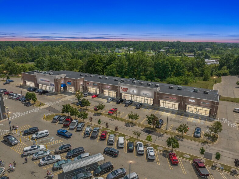 7067 S Westnedge Ave, Portage, MI à vendre - Photo de l’immeuble – Image 3 sur 9