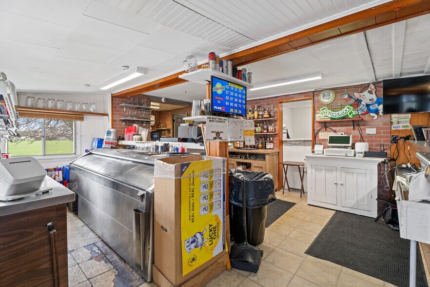 7930 French Rd, Alpena, MI à vendre - Photo de l’immeuble – Image 3 sur 84