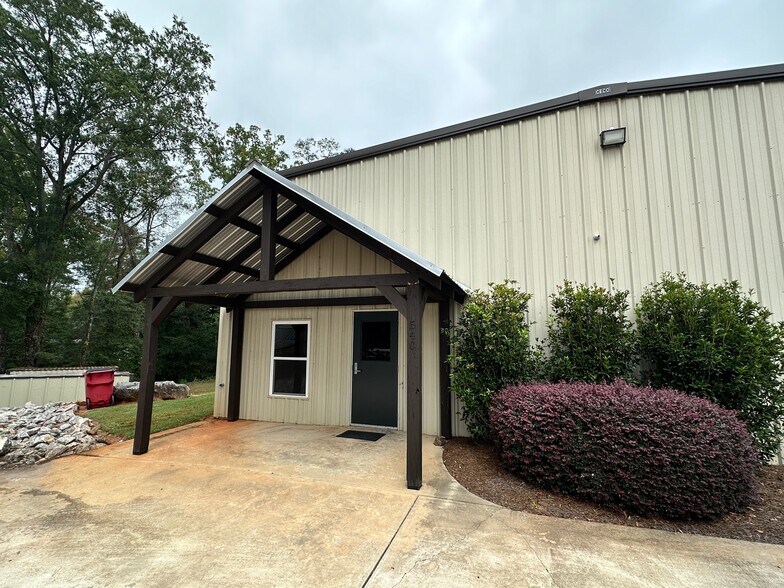 540 Jerry Smith Dr, Watkinsville, GA à louer - Photo principale – Image 1 sur 6