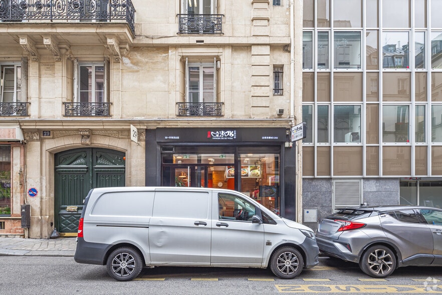 29 Rue Taitbout, Paris à louer - Photo de l’immeuble – Image 3 sur 6