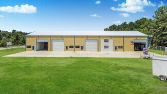 Plus de détails pour 31588 Industrial Park Dr, Pinehurst, TX - Local d'activités à louer