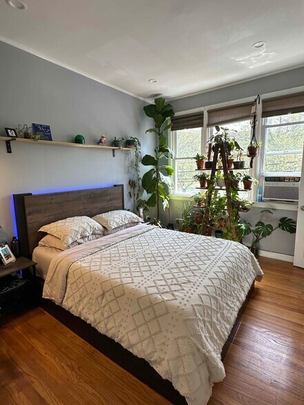 1017 Westside Ave, Jersey City, NJ à vendre - Photo intérieure – Image 3 sur 21