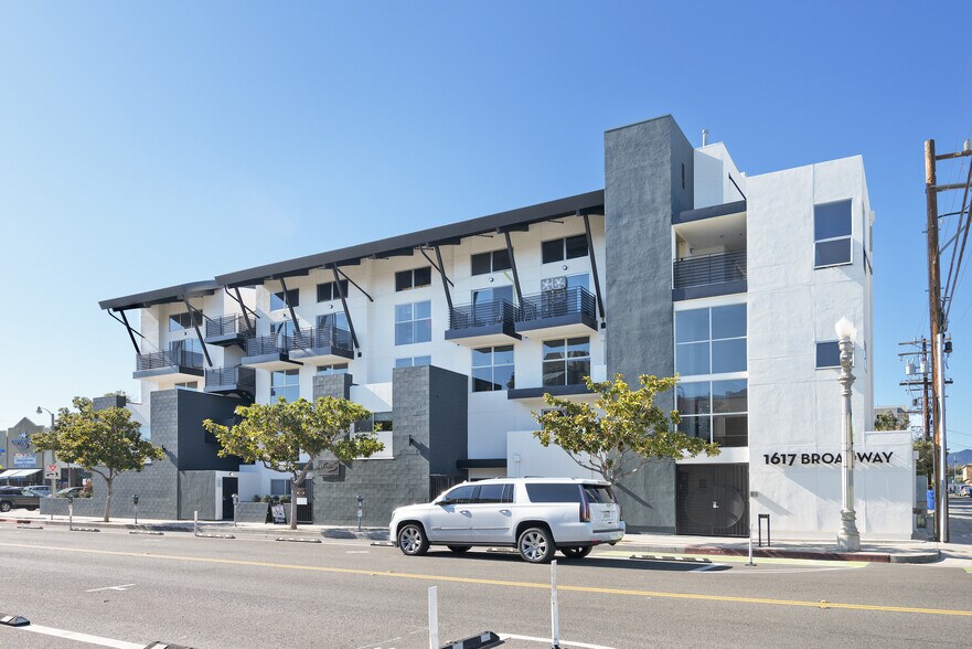1617 Broadway, Santa Monica, CA à louer - Photo de l’immeuble – Image 2 sur 4