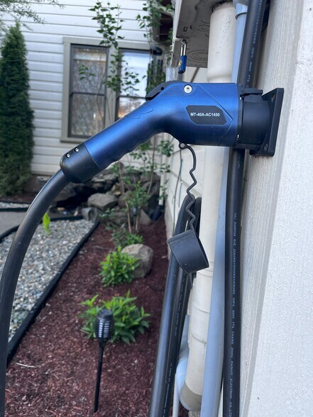 236 SE Stephens St, Roseburg, OR à vendre - Photo de l’immeuble – Image 2 sur 60