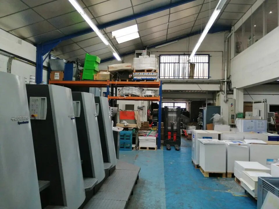 Local d'activités dans Maisons-Alfort à vendre Photo intérieure– Image 1 sur 8