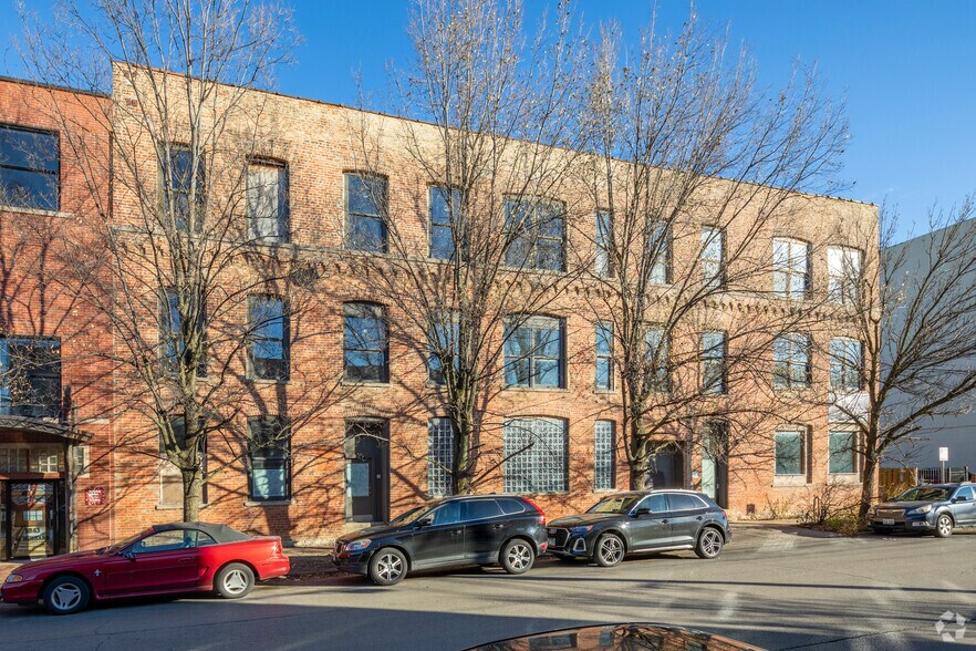 431 N Wolcott Ave, Chicago, IL à vendre - Photo de l’immeuble – Image 2 sur 4