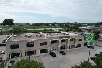 14126 W Center Rd, Omaha, NE à louer Photo intérieure– Image 2 sur 2
