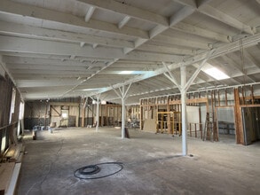 1984 Placentia Ave, Costa Mesa, CA à louer Photo intérieure– Image 1 sur 4