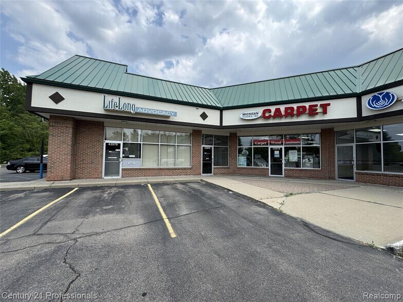 43970-44002 Gratiot Ave, Clinton Township, MI à louer - Photo de l’immeuble – Image 2 sur 12