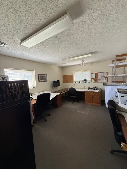 1716 26th St S, Moorhead, MN à vendre - Photo de l’immeuble – Image 2 sur 10