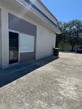 1532 SE Village Green Dr, Port Saint Lucie, FL à louer Photo intérieure– Image 1 sur 9