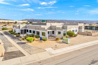 Plus de détails pour 690 W Garnet Ave, Palm Springs, CA - Local d'activités à louer