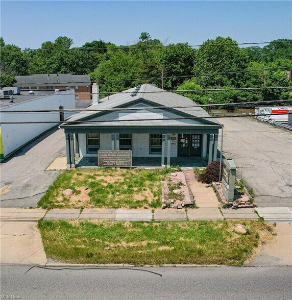 4140 Market St, Youngstown, OH à vendre - Photo de l’immeuble – Image 3 sur 7
