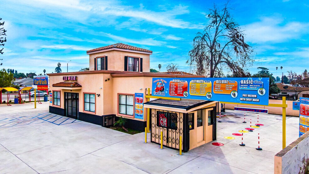 506 W Orange Grove Ave, Pomona, CA à vendre - Photo de l’immeuble – Image 1 sur 19