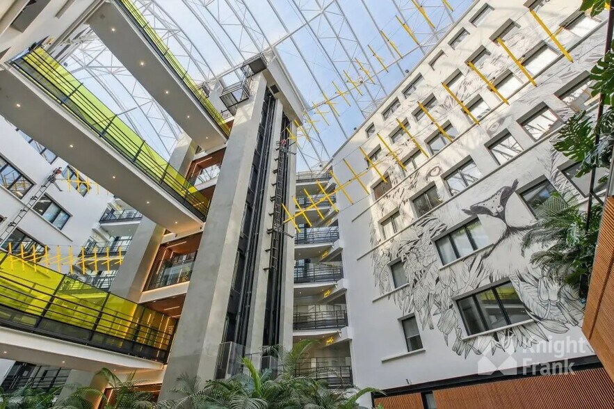 92-98 Avenue Gambetta, Paris à louer - Photo de l’immeuble – Image 3 sur 9