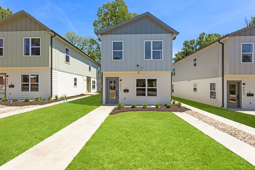 4523 Forest Ave, Kansas City, MO à vendre - Photo de l’immeuble – Image 2 sur 4