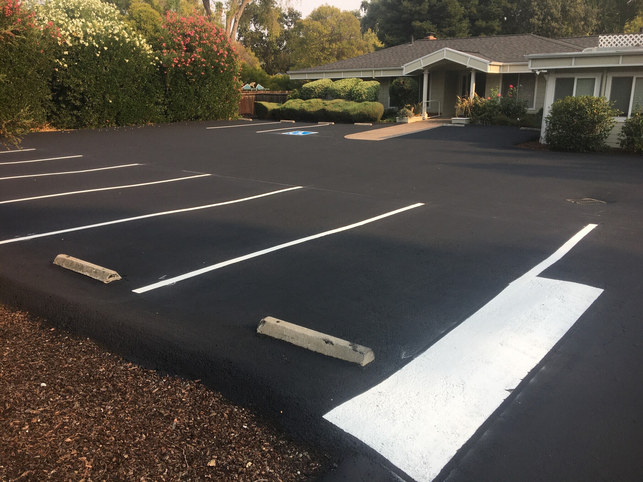 961 Ygnacio Valley Rd, Walnut Creek, CA à louer Photo de l’immeuble– Image 1 sur 12