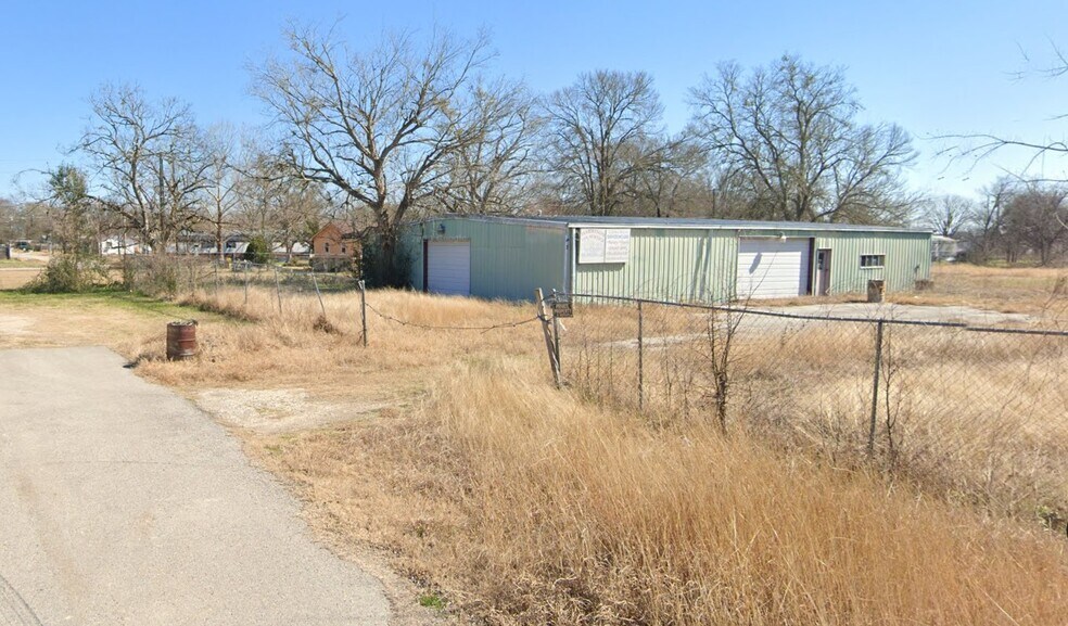 610 New York St, Navasota, TX à vendre - Photo de l’immeuble – Image 3 sur 25