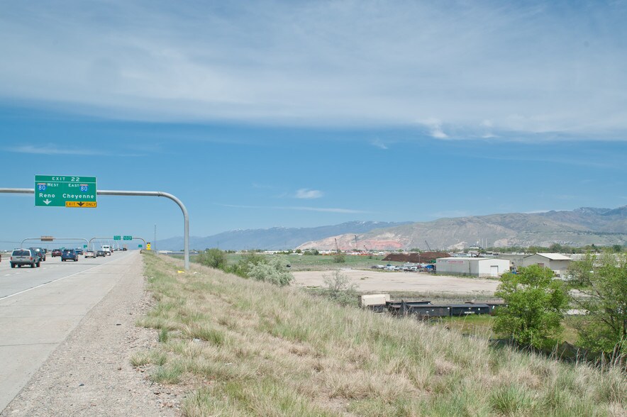 1929 W Indiana Ave, Salt Lake City, UT à louer - Photo de l’immeuble – Image 3 sur 4