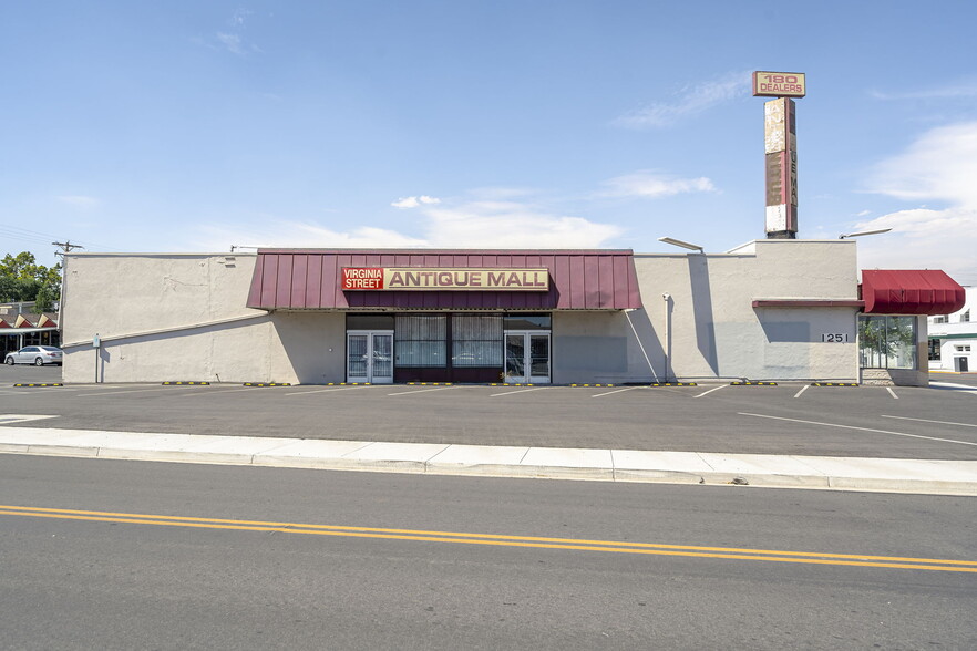 1251 S Virginia St, Reno, NV à vendre - Photo de l’immeuble – Image 3 sur 5