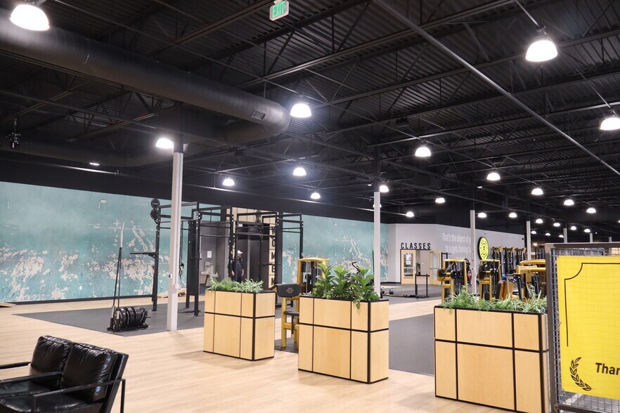 5601-5753 McWhinney Blvd, Loveland, CO à vendre - Photo de l’immeuble – Image 2 sur 21