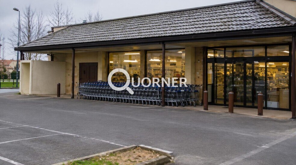 Local commercial dans Chaumont à louer - Photo de l’immeuble – Image 3 sur 4