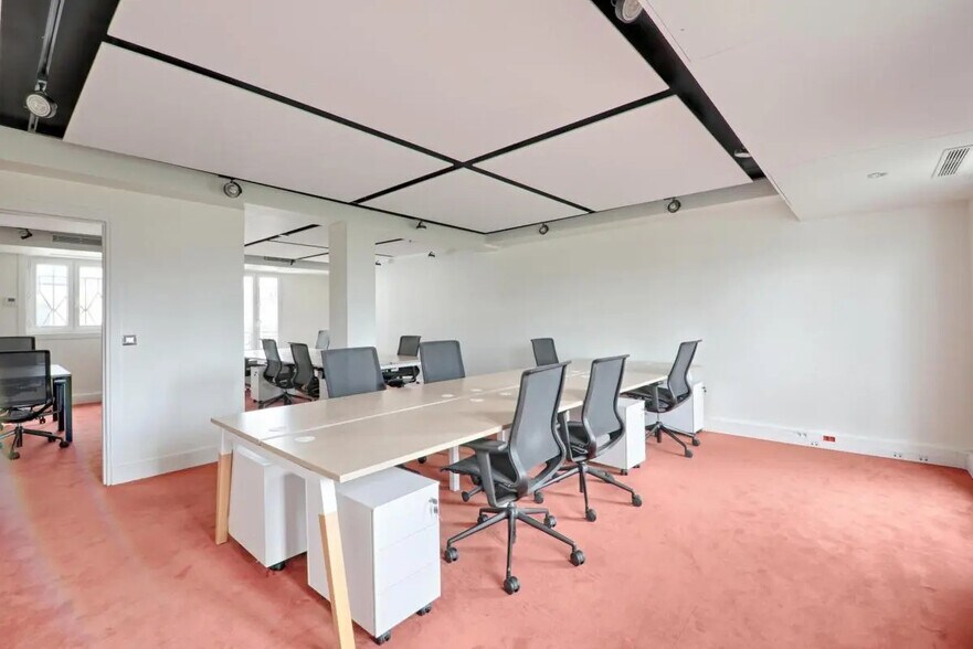 Bureau dans Paris à louer - Photo de l’immeuble – Image 2 sur 11