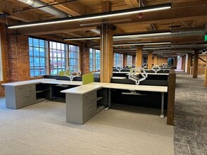 2200 1st Ave S, Seattle, WA à louer Photo intérieure– Image 2 sur 4