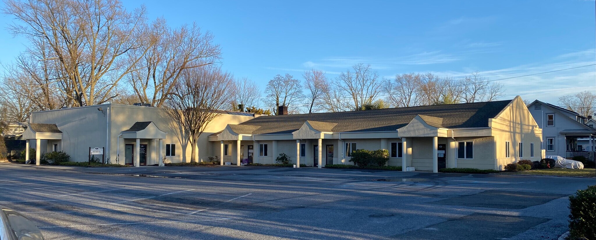 285 S Church St, Moorestown, NJ à louer Photo de l’immeuble– Image 1 sur 9