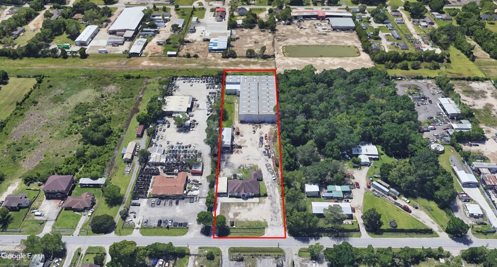 13411 Reeveston Rd, Houston, TX à louer - Photo de l’immeuble – Image 1 sur 1