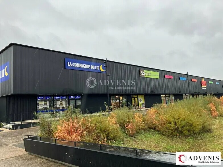 Local commercial dans Saint-André-de-Cubzac à louer - Photo de l’immeuble – Image 2 sur 10