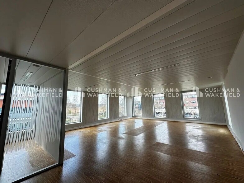 Bureau dans Schiltigheim à louer - Photo de l’immeuble – Image 3 sur 12